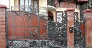 Купить услугу дизайн ворот Шелехов, цена от 2218 руб.