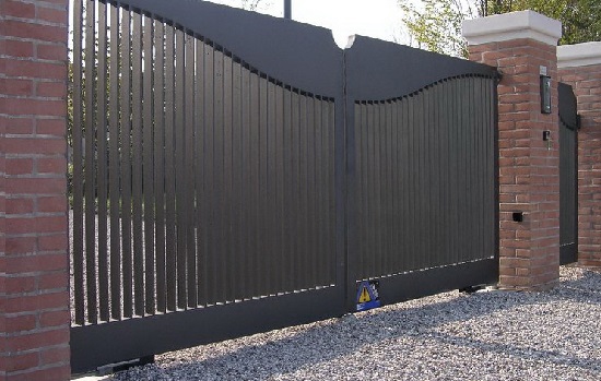 Купить новые ворота Абакан откатные в Шелехове по цене от 84464 руб